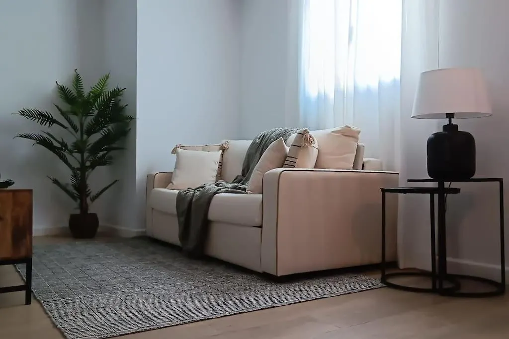 Trotamundos, Apartamento Nuevo En El Centro contacts